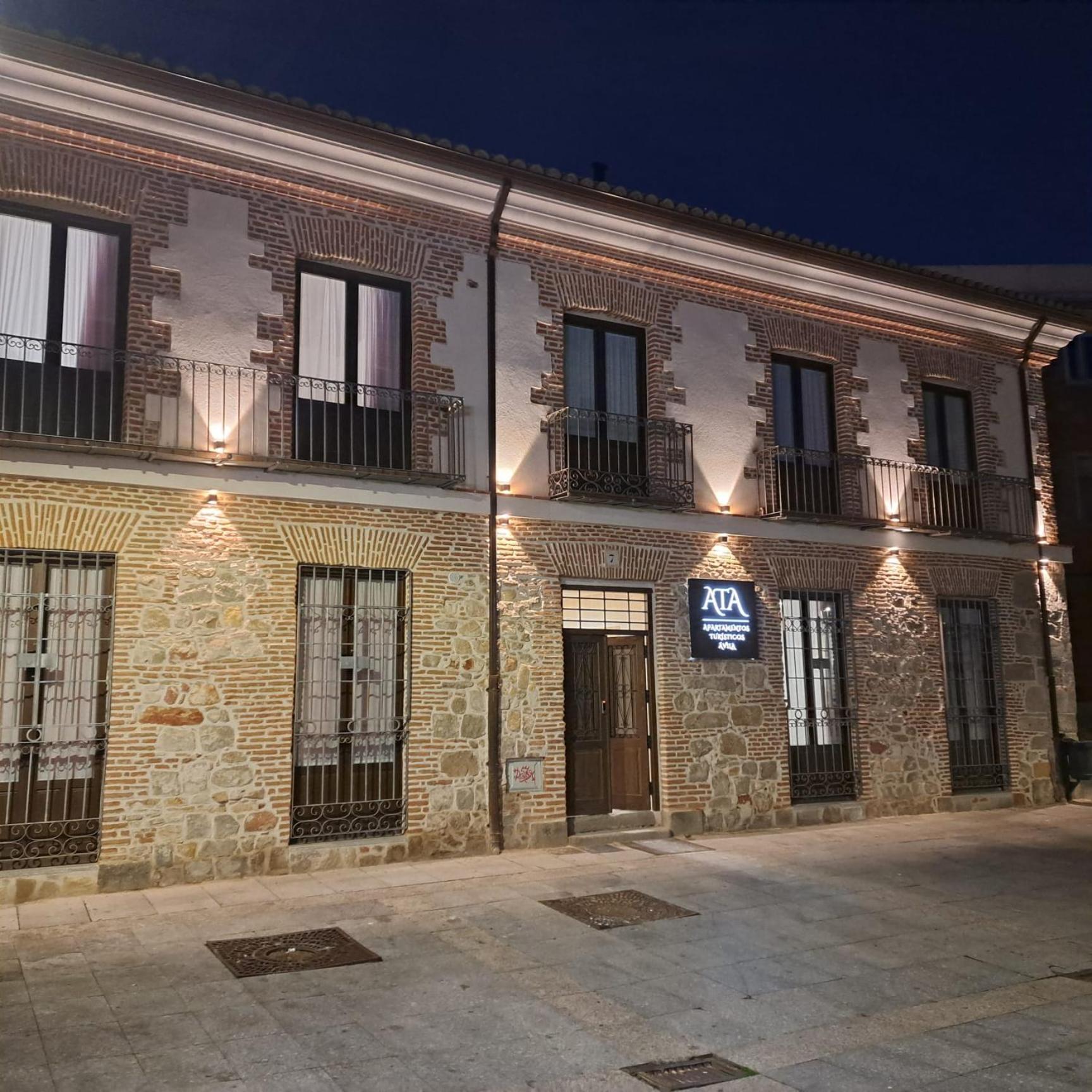 Apartamentos Turisticos Avila Puerta De Los Leales 1-2 Ávila Exterior foto